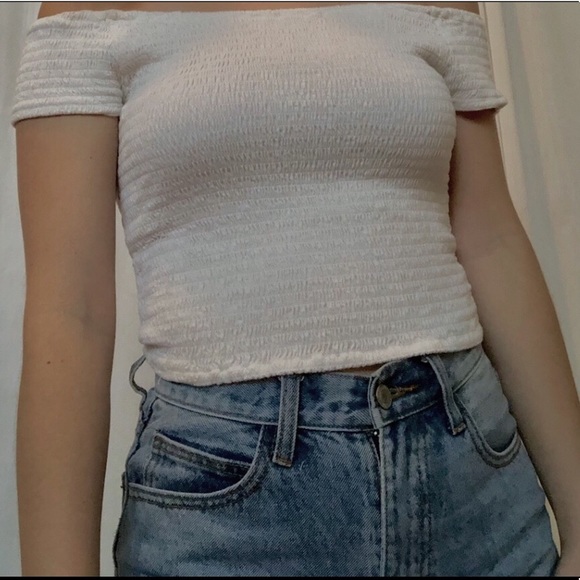 brandy melville top !!! - Picture 2 of 3